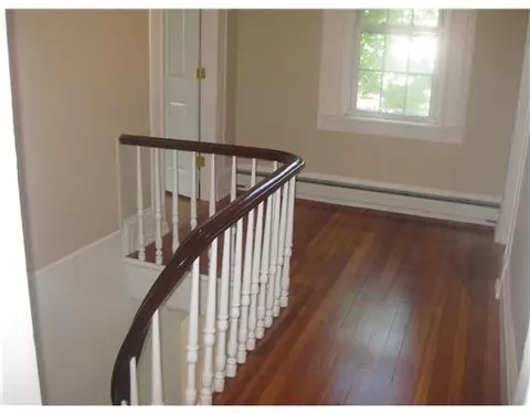 329 Main St, Warren, RI 02885 photo 8