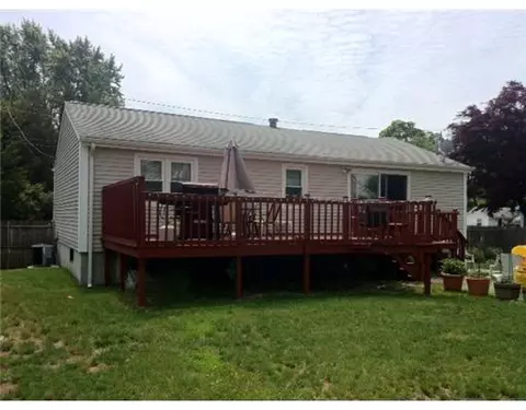 63 Harvard Ave, Warwick, RI 02889 photo 2