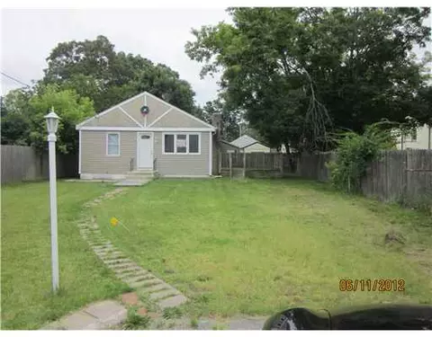 253 Bellman Ave, Warwick, RI 02889 photo 1