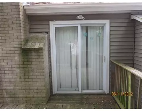 253 Bellman Ave, Warwick, RI 02889 photo 10