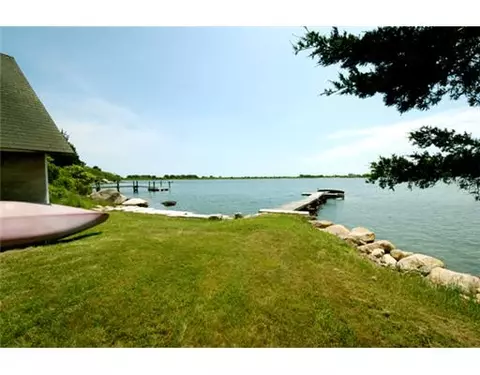 47 Haversham Rd, Westerly, RI 02891 photo 2