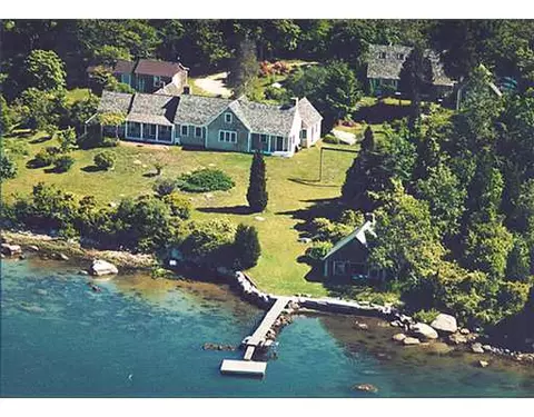 47 Haversham Rd, Westerly, RI 02891 photo 3