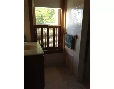 556 Bernon St, Woonsocket, RI 02895 photo 7