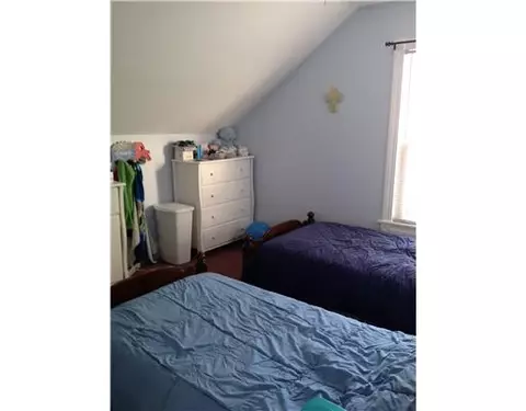 556 Bernon St, Woonsocket, RI 02895 photo 5