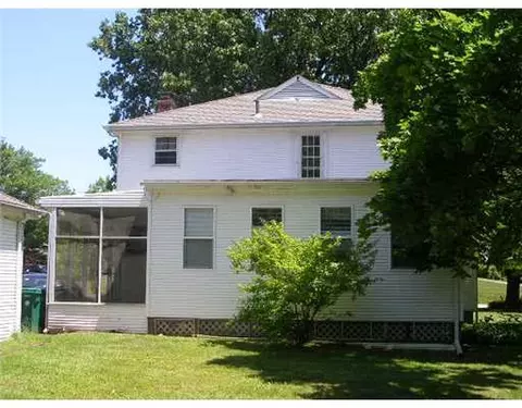 147 Glen Rd, Woonsocket, RI 02895 photo 2