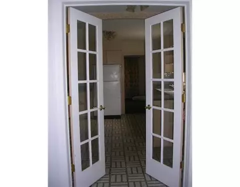 147 Glen Rd, Woonsocket, RI 02895 photo 8