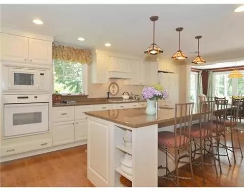 9 Rhode Island Ave, Warwick, RI 02889 photo 18
