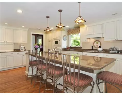 9 Rhode Island Ave, Warwick, RI 02889 photo 16