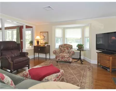 9 Rhode Island Ave, Warwick, RI 02889 photo 13