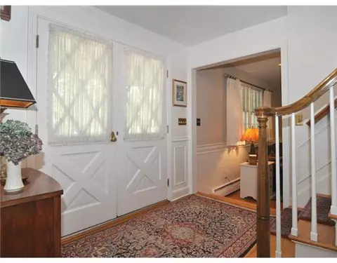 97 Landmark Rd, Warwick, RI 02886 photo 7