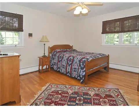 97 Landmark Rd, Warwick, RI 02886 photo 11