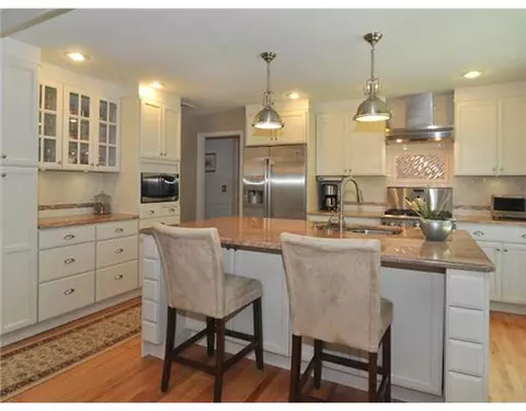 97 Landmark Rd, Warwick, RI 02886 photo 16