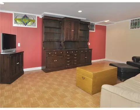 97 Landmark Rd, Warwick, RI 02886 photo 9