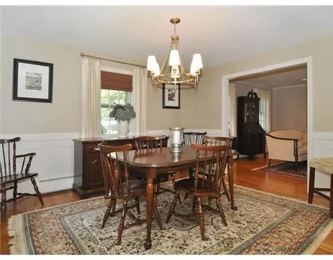 97 Landmark Rd, Warwick, RI 02886 photo 5