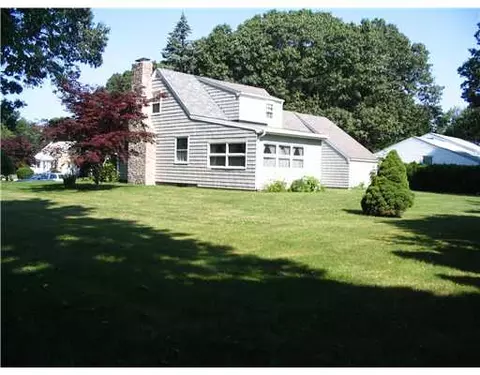 1 Gary St, Warwick, RI 02888 photo 3