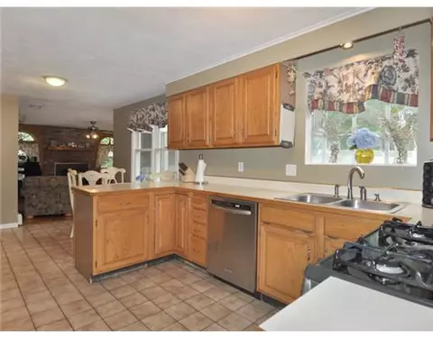 19 Tripps Corner Rd, Exeter, RI 02822 photo 16