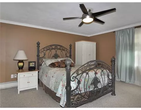19 Tripps Corner Rd, Exeter, RI 02822 photo 7