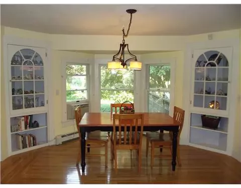 23 Champlin Rd, Saunderstown, RI 02874 photo 13