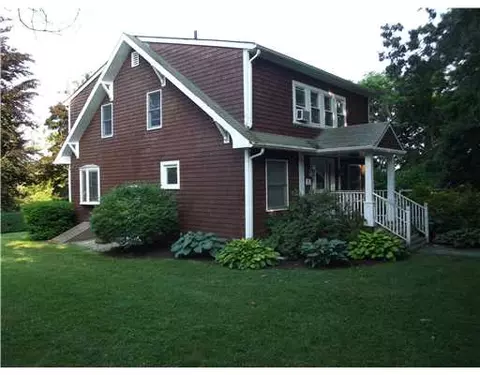 23 Champlin Rd, Saunderstown, RI 02874 photo 1