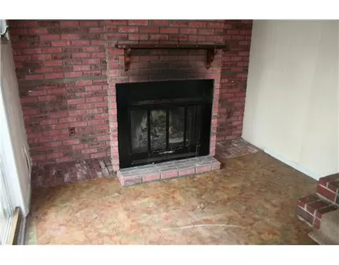 288 Sixth Ave, Woonsocket, RI 02895 photo 5
