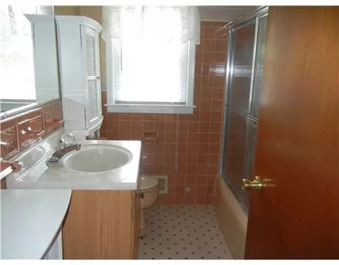 4 Kalmer Rd, Warwick, RI 02886 photo 7