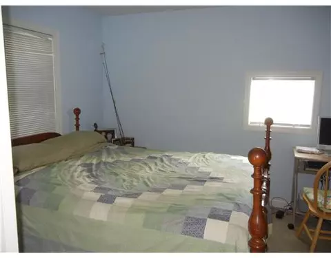 4 Kalmer Rd, Warwick, RI 02886 photo 14