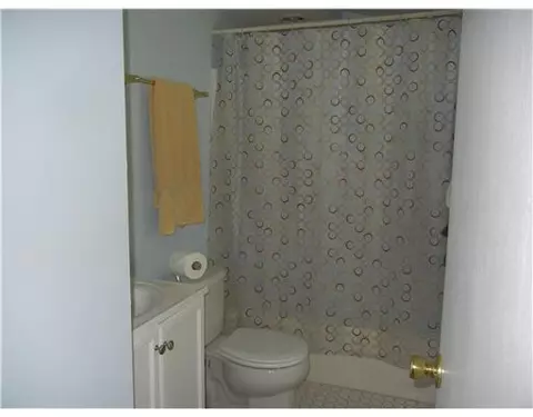 4 Kalmer Rd, Warwick, RI 02886 photo 15