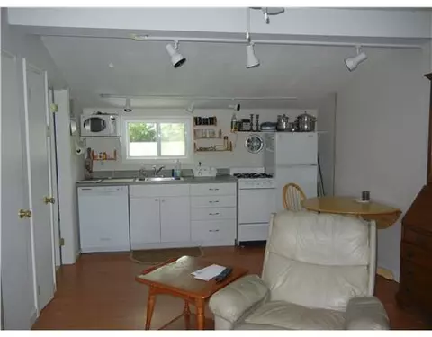 4 Kalmer Rd, Warwick, RI 02886 photo 13