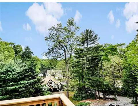 15 Rainbow Rd, Glocester, RI 02814 photo 2