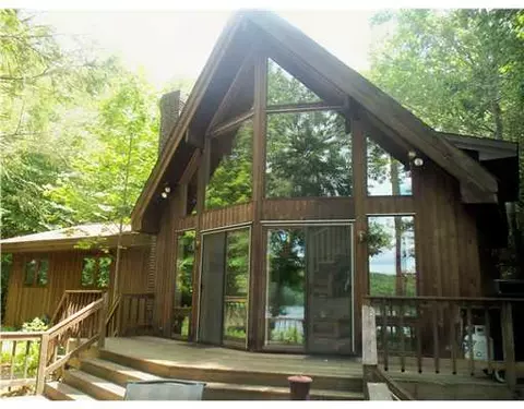 62 Angell Rd, Glocester, RI 02814 photo 2