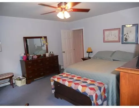 7 Laurel Ln, Warren, RI 02885 photo 7
