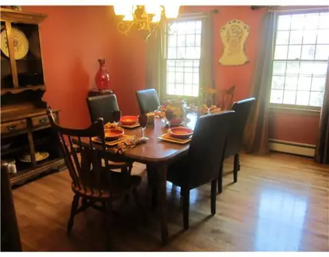 79 Tara Ln, Woonsocket, RI 02895 photo 12