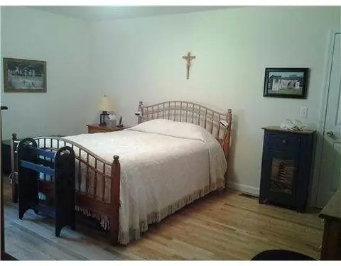 42 Margin St #B, Westerly, RI 02891 photo 8