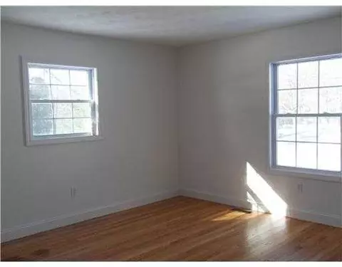 42 Margin St #B, Westerly, RI 02891 photo 7