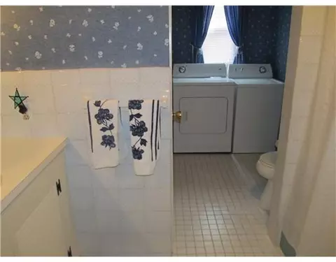 501 S Main St, Woonsocket, RI 02895 photo 7