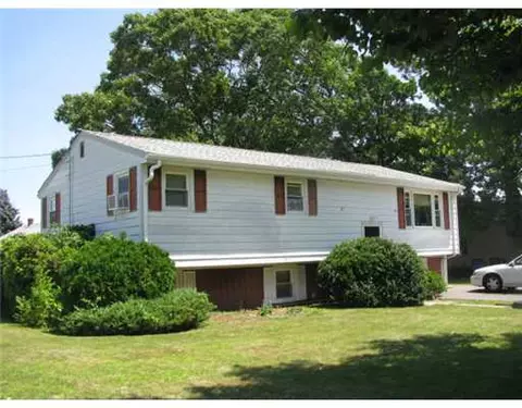 10 Hiram St, Fall River, MA 02724 photo 1