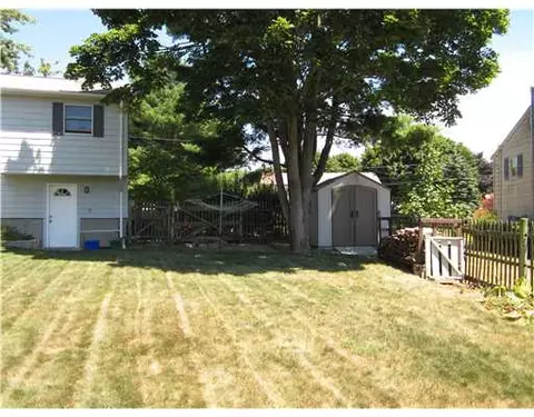 6 Longfellow Dr, Coventry, RI 02816 photo 14