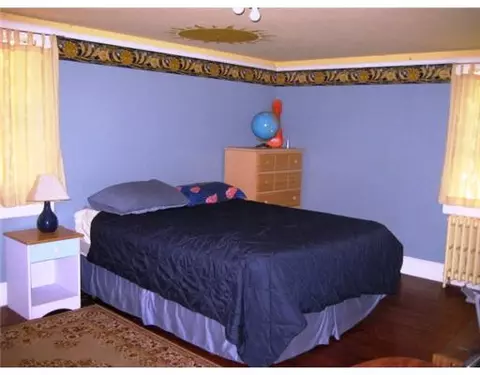 282 Gaskill St, Woonsocket, RI 02895 photo 11