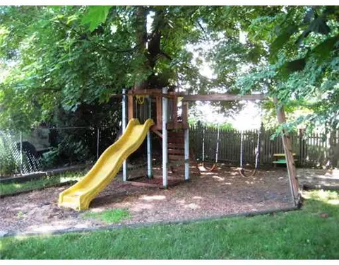 282 Gaskill St, Woonsocket, RI 02895 photo 15