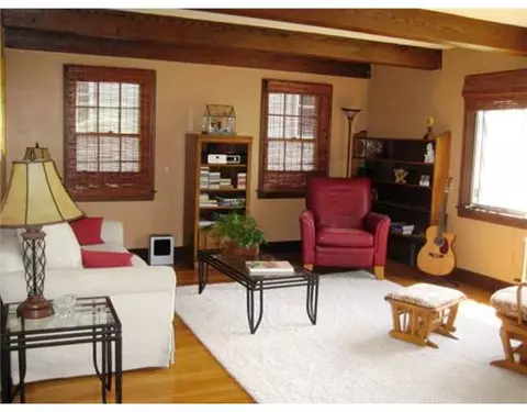 282 Gaskill St, Woonsocket, RI 02895 photo 3