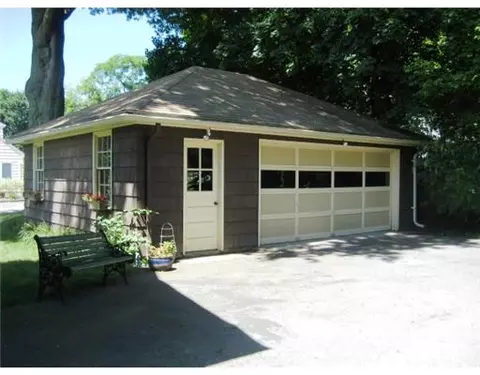 282 Gaskill St, Woonsocket, RI 02895 photo 14