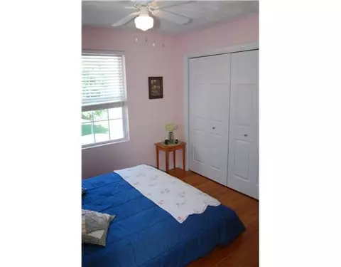 25 Ashbrook Dr, Cranston, RI 02921 photo 13