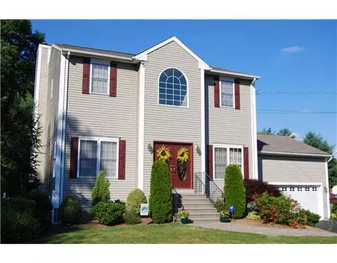 25 Ashbrook Dr, Cranston, RI 02921 photo 1