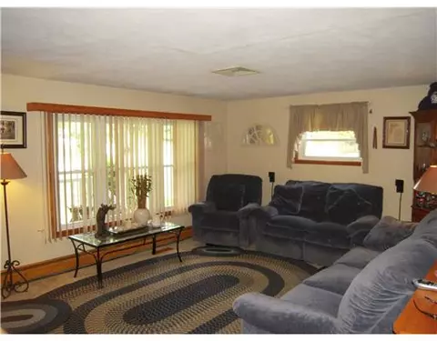 1884 Flat River Rd, Coventry, RI 02816 photo 7