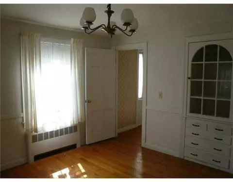 17 Rosemere Rd, Cumberland, RI 02864 photo 8