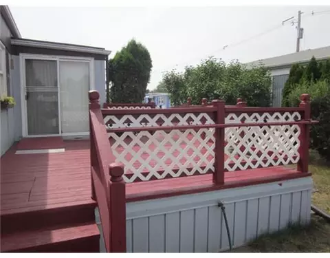43 Timothy Dr, Pawtucket, RI 02703 photo 5