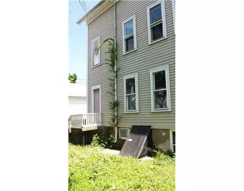 249 Grove St, Woonsocket, RI 02895 photo 5