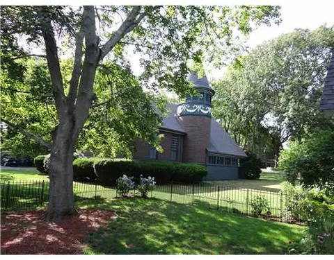9 Tenth Ave, Warwick, RI 02886 photo 19