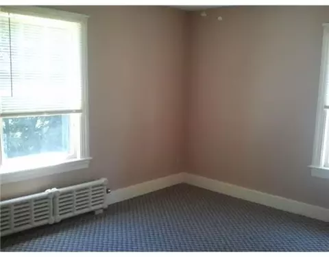 363 Dunlap St, Woonsocket, RI 02895 photo 5