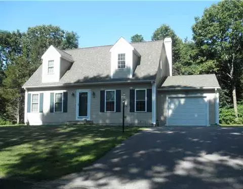 55 Pinoak Dr, Exeter, RI 02822 photo 1
